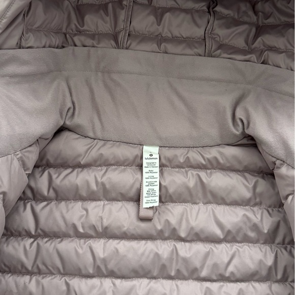 Lululemon Pack it Down Jacket - Picture 3 of 11